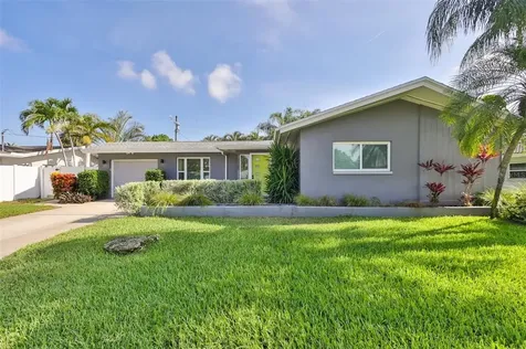1165 40th Avenue NE St Petersburg FL 33703