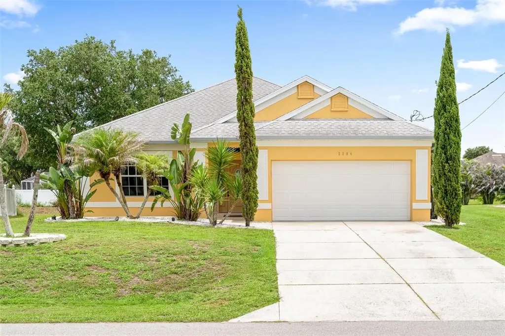 2384 Hopwood Road North Port FL 34287