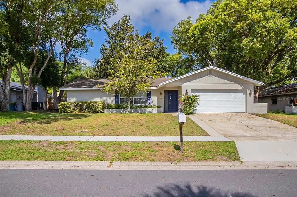410 Seville Avenue Altamonte Springs FL 32714