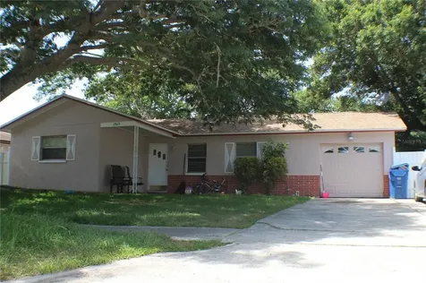 2513 21st Place SW Largo FL 33774