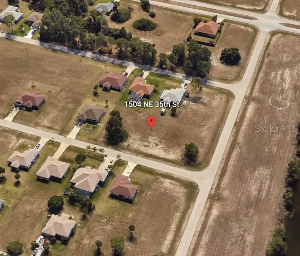 1504 NE 35th Street Cape Coral FL 33909