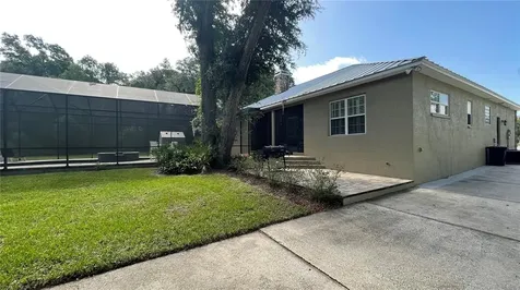 13051 Nicolette Court Dade City FL 33525
