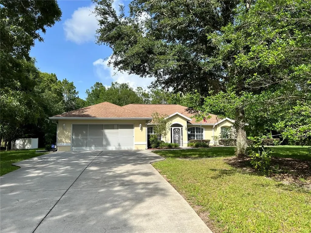9215 SW 206th Court Road Dunnellon FL 34431