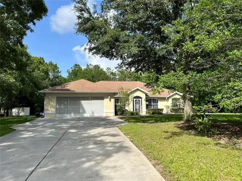 9215 SW 206th Court Road Dunnellon FL 34431