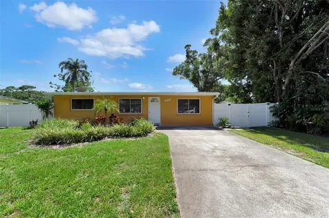 4068 Radnor Place Sarasota FL 34233