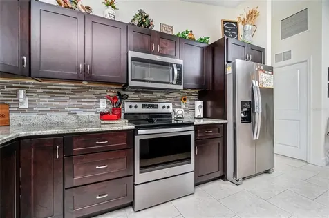 2871 Crane Avenue North Port FL 34286