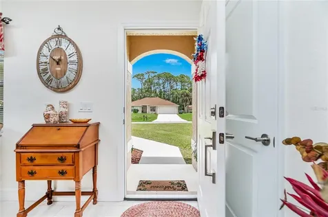 2871 Crane Avenue North Port FL 34286