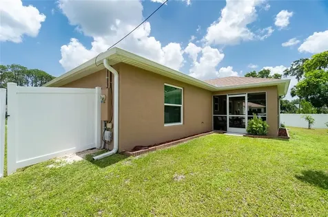 2871 Crane Avenue North Port FL 34286