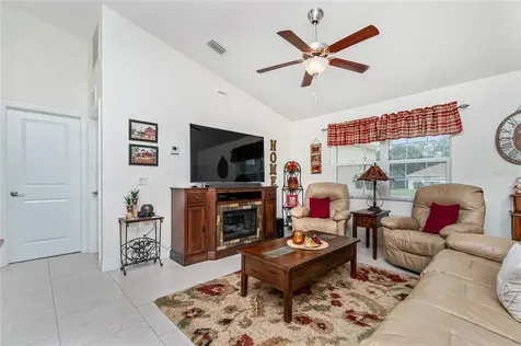 2871 Crane Avenue North Port FL 34286