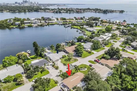 3568 Manatee Drive SE St Petersburg FL 33705
