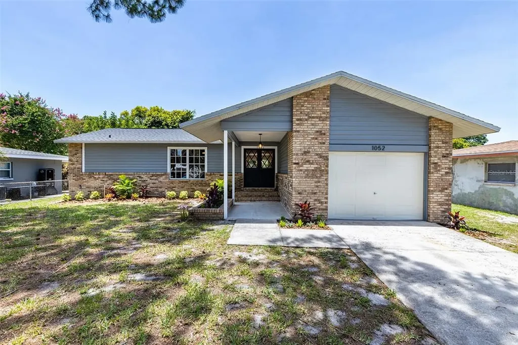 1052 Glenwood Drive Dunedin FL 34698