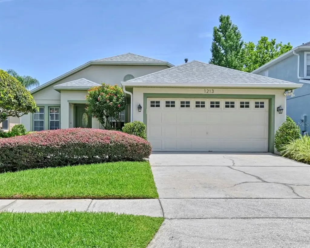1213 Royal Saint George Drive Orlando FL 32828
