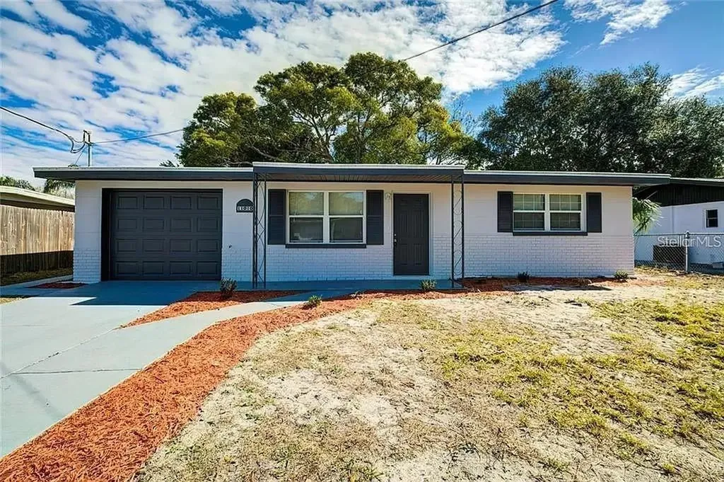 11010 Hassle Avenue Port Richey FL 34668