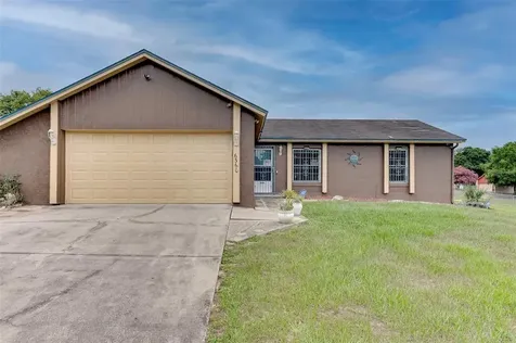 6360 Powers Pointe Circle Orlando FL 32818