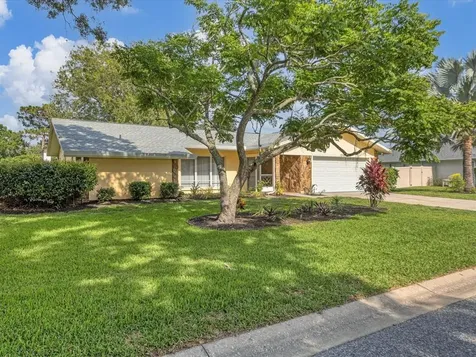 5743 Timber Lake Drive Sarasota FL 34243