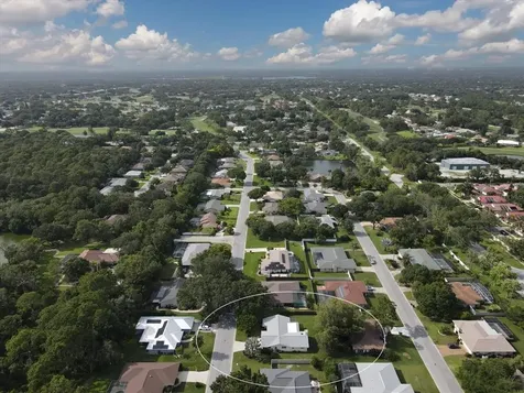 5743 Timber Lake Drive Sarasota FL 34243