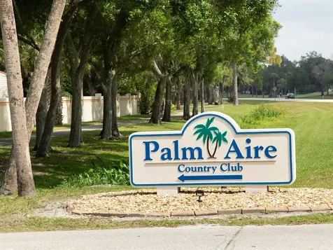 5743 Timber Lake Drive Sarasota FL 34243