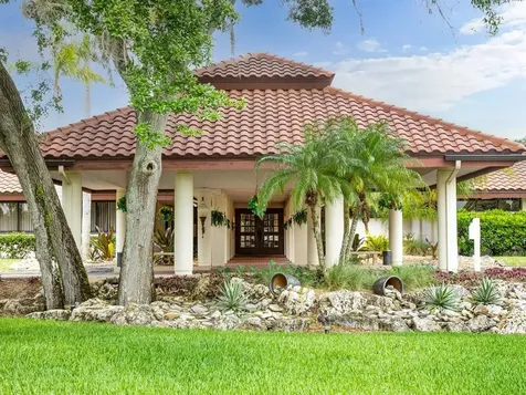 5743 Timber Lake Drive Sarasota FL 34243
