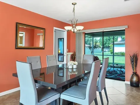 5743 Timber Lake Drive Sarasota FL 34243