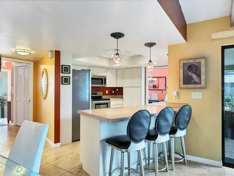 5743 Timber Lake Drive Sarasota FL 34243