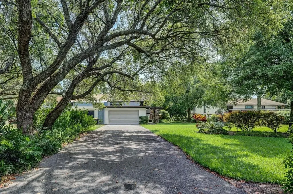 40 Nottingham Way Haines City FL 33844