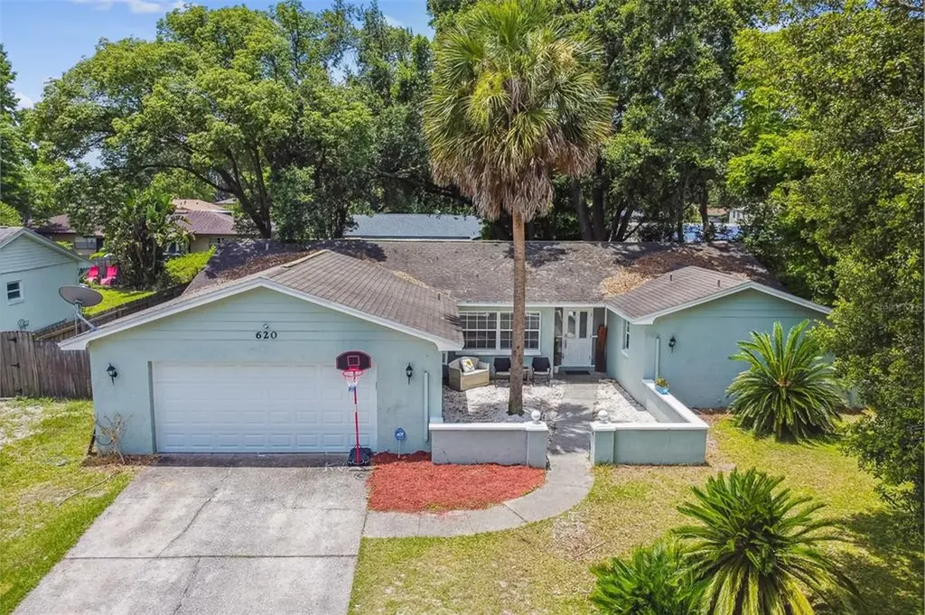 620 Applewood Avenue Altamonte Springs FL 32714