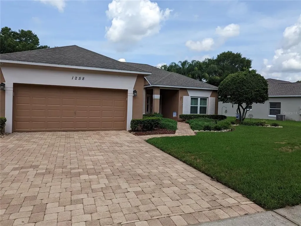 1258 Stoneywood Way Apopka FL 32712