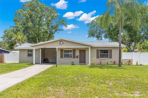 6811 9th Avenue N St Petersburg FL 33710