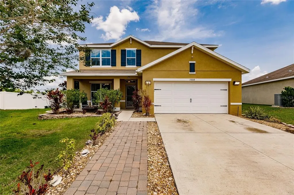 15868 High Bell Place Bradenton FL 34212