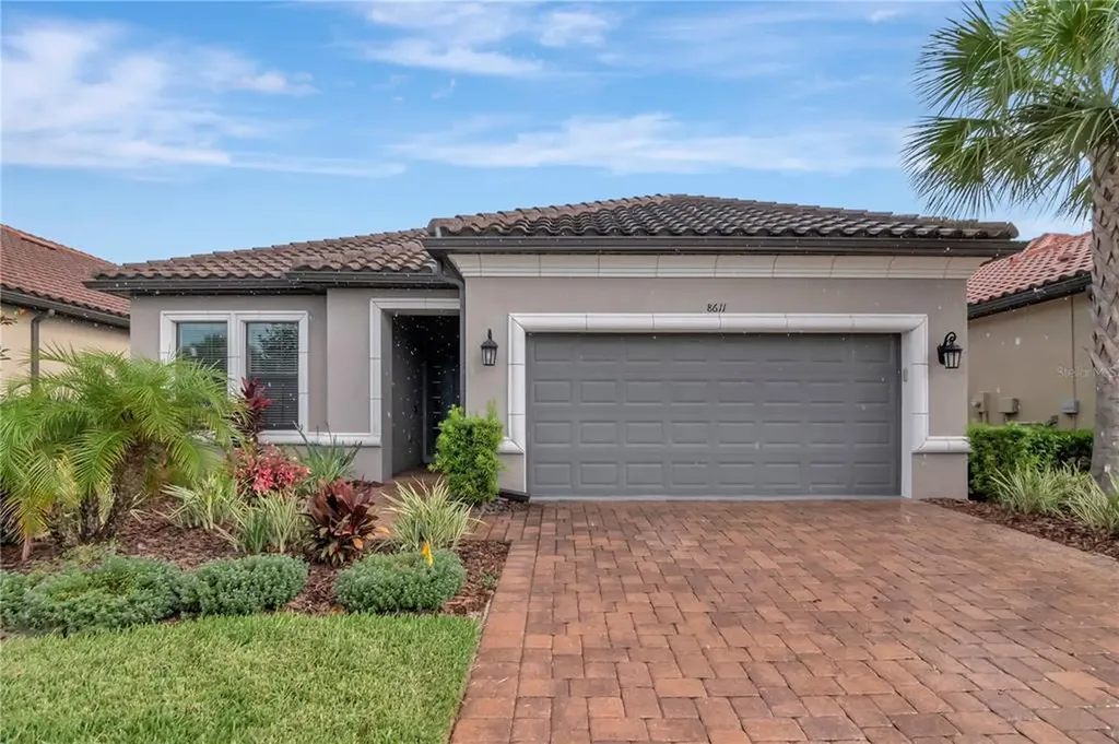 8611 Grand Alberato Road Tampa FL 33647