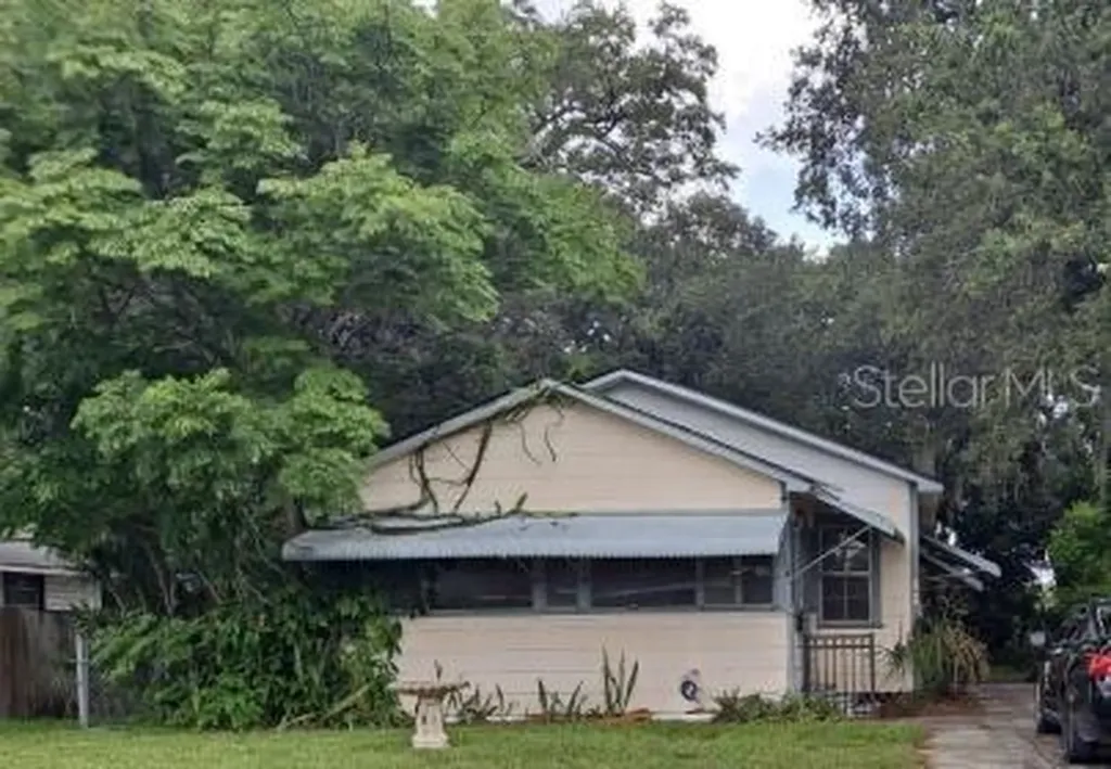 1518 15th Street W Bradenton FL 34205
