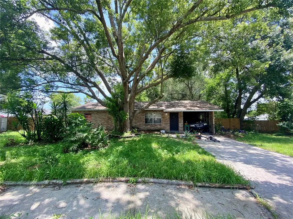 320 Coronado Court Lakeland FL 33809