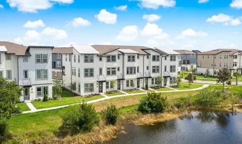 8626 Warburg Alley Orlando FL 32827