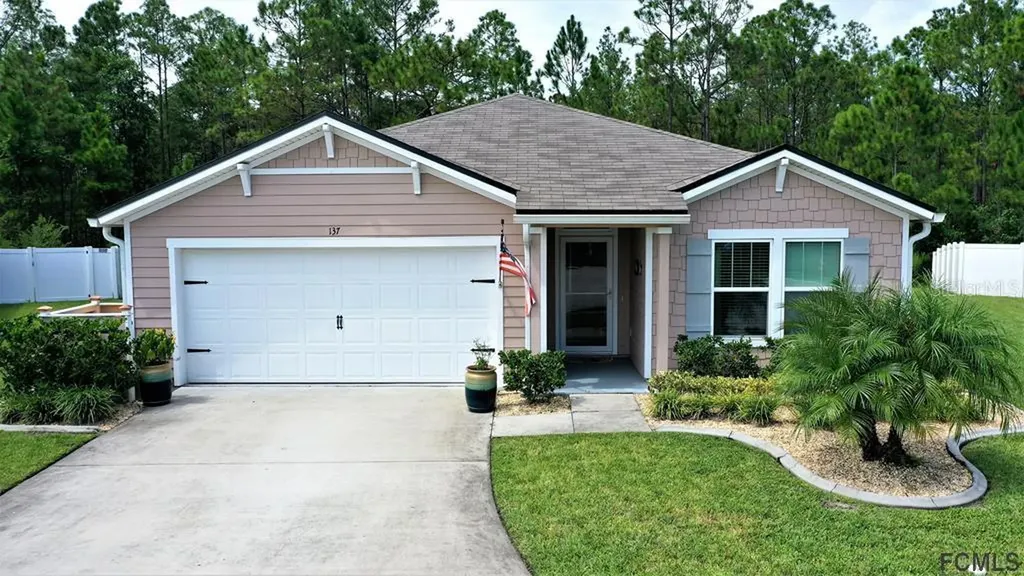137 Lakeside Court Bunnell FL 32110