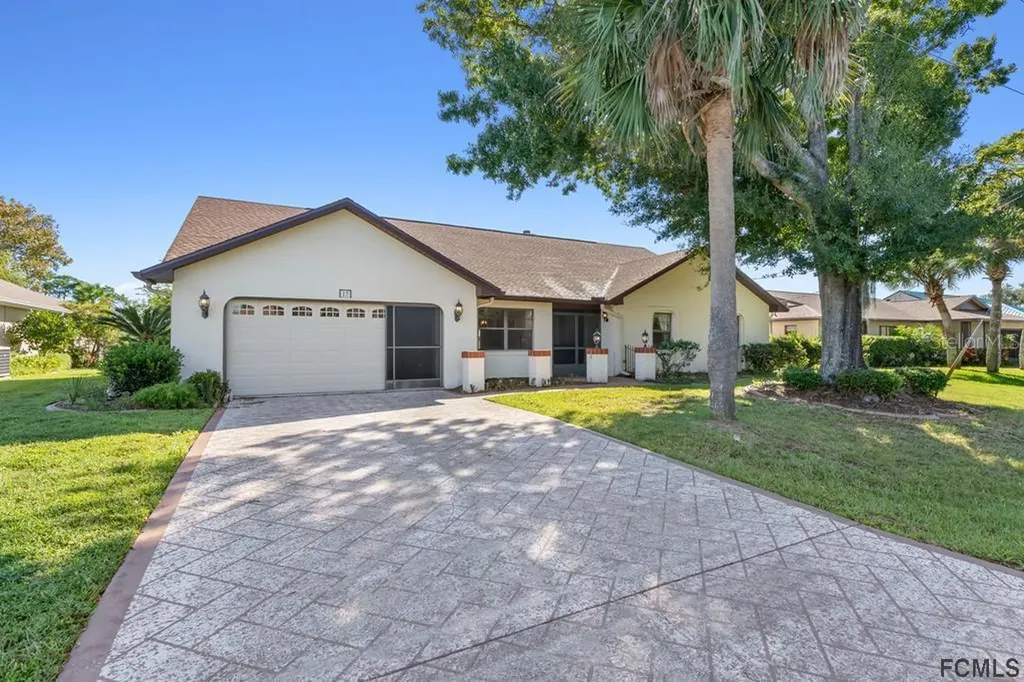 17 Crescent Court S Palm Coast FL 32137