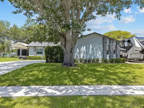 2518 Oak Run Boulevard Kissimmee FL 34744