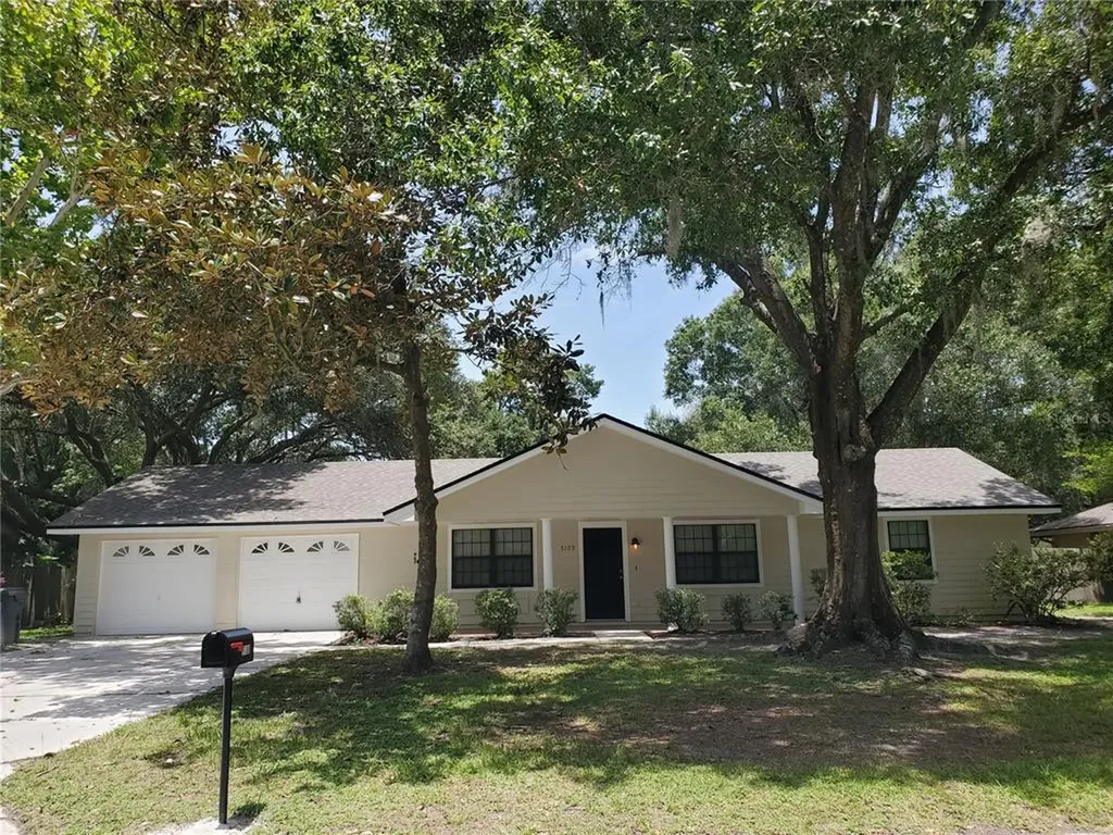 5109 Greenglen Lane Lakeland FL 33811