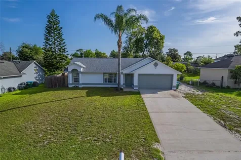 3036 Vernard Street Deltona FL 32738