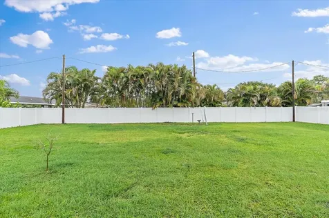 6330 5th Street Circle E Bradenton FL 34203