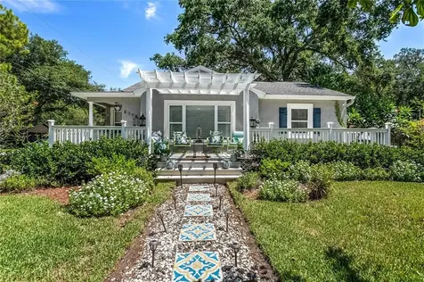 8091 31st Avenue N St Petersburg FL 33710