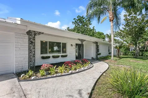 610 Overland Drive Brandon FL 33511