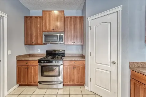 7447 Surrey Wood Lane Apollo Beach FL 33572