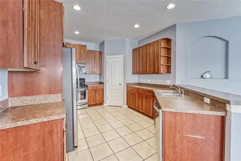 7447 Surrey Wood Lane Apollo Beach FL 33572