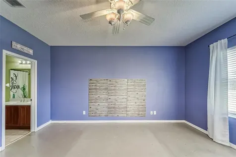7447 Surrey Wood Lane Apollo Beach FL 33572