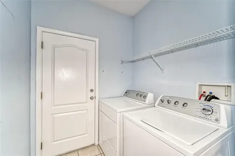 7447 Surrey Wood Lane Apollo Beach FL 33572