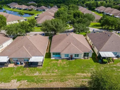 7447 Surrey Wood Lane Apollo Beach FL 33572