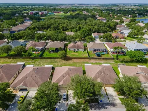 7447 Surrey Wood Lane Apollo Beach FL 33572