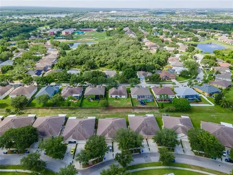 7447 Surrey Wood Lane Apollo Beach FL 33572