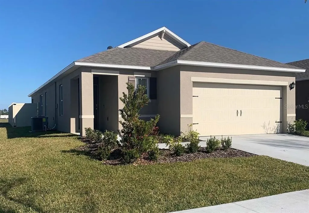 348 Gina Lane Davenport FL 33837