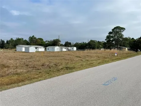 11266 6th Avenue Punta Gorda FL 33955